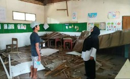 Langit-langit SDN Sumberpoh Probolinggo Runtuh