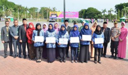 183 Nelayan di Gresik Menerima Bantuan Asuransi dari KKP