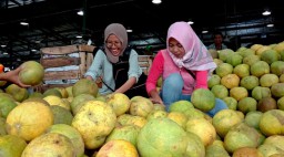 Pasar Induk Osowilangun Surabaya Jadi Jujukan Wisata Belanja