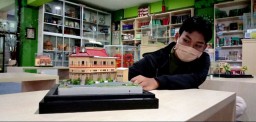 Siswa di Gresik ini Gelar Pameran Virtual Miniatur Cagar Budaya