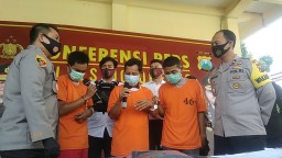 Sikat Uang 259 Juta, Komplotan Bandit Pecah Kaca Mobil di Dor