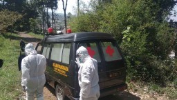 Mayat Pria Tanpa Identitas Ditemukan Membusuk di Lereng Gunung Banyak