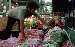 Bumbu Masakan Padang di Gresik Dipasok dari PIOS