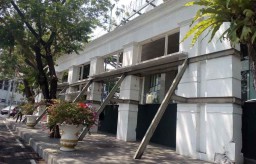 Ini Dugaan di Balik 'Pembiaran' Cagar Budaya di Depan Tunjungan Plaza