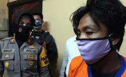 Rekam Gadis Mandi di Ponten, Pengamen ini Dihajar Massa