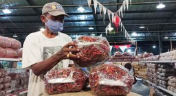 Cabai Rawit Kering di PIOS Dipasok dari China