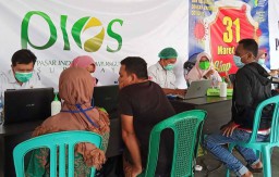 Ratusan Pedagang dan Pegawai PIOS Siap Divaksinasi Covid-19 Dosis Kedua