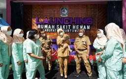 Rumah Sakit Hewan Banyuwangi Diresmikan, Dilengkapi UGD hingga Rawat Inap