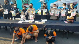 Kurir Disergap di Tol Warugunung Surabaya, Sabu 13,4 Kilogram Gagal Beredar