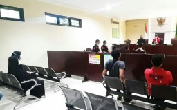 Biker CB150R Curi HP Pemilik Warung Bermodus Pesan Mi Ditangkap Polisi