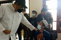Permudah Warga, Pemkot Dirikan Rumah Vaksin Covid-19 di Taman Kota Pasuruan