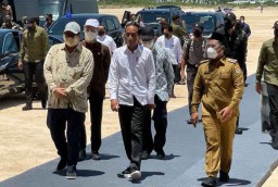Presiden Jokowi Groundbreaking Pembangunan Smelter di JIIPE Gresik