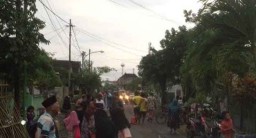 Ratusan Gagak Mengitari Banyuwangi Sebelum Puting Beliung Menerjang