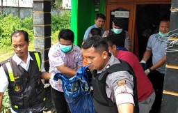 Polisi Panggil 5 Saksi Usai Otopsi Jenazah Ibu Bunuh Diri di Ponorogo