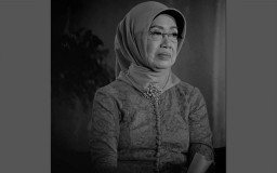 Santri di Jombang Salat Gaib untuk Ibunda Presiden Jokowi
