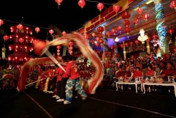 Barongsai dan Barong Osing Tersaji di Festival Imlek Banyuwangi