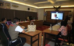 Bupati Anas Paparkan Inovasi Teropong Jiwa ke Kementerian PAN-RB