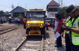 Jalur Ganda Kereta Api Penghubung Madiun-Ngawi Siap Dilintasi