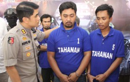 Dua Bandit 'Peneror' Pengguna Jalan Raya Surabaya-Malang Diringkus