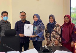 Ketua DPRD Surabaya Kembali Dilaporkan ke BK Terkait Pansus Covid-19