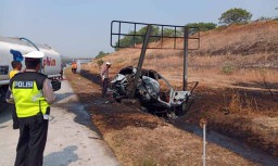 Mobil KIA Picanto Terbakar di Tol Gempol-Pasuruan, Satu Orang Tewas