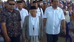 Di Banyuwangi, KH Ma'ruf Amin Ziarah ke Makam Pendiri NU