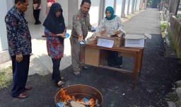 9 Ribu Lebih KTP Rusak dan Invalid di Kediri Dimusnahkan