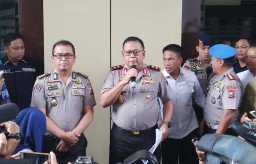 Siapa 45 Artis dan 100 Model Koleksi Mucikari Artis VA dan AS?