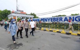 Kapolda Jatim Pantau Persiapan Larangan Mudik 2021 di Pelabuhan Ketapang