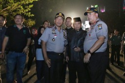 Ini Pengalihan Arus Lalin Imbas Amblesnya Jalan Raya Gubeng