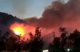 4 Pendaki Terjebak dalam Kebakaran di Gunung Meranti, 2 Dievakuasi