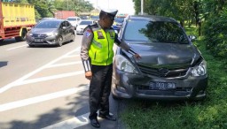 Empat Kendaraan Terlibat Kecelakaan Beruntun di Tol Waru