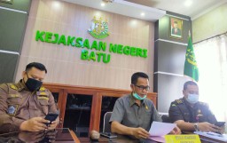 Rugikan Negara Rp 338 Juta, Perangkat Desa di Kota Batu Ditahan Kejaksaan