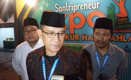 Kemenpora Dorong Para Santri Berwirausaha