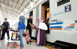 Cegah Penyebaran Corona, Rute Kereta Api ke Banyuwangi Dikurangi