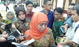 Gubernur Khofifah Mengaku Diperiksa KPK Terkait Rommy