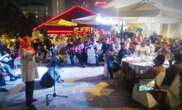 20 Tahun 'Tertidur', Balkon Grahadi Difungsikan Kembali oleh Khofifah