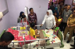 Khofifah Siapkan RSU Moehammad Noer Pemekasan Jadi Rujukan di Madura
