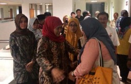 Khofifah Beberkan 'Wasiat' KH Fuad Amin Sebelum Tutup Usia