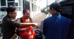 Mantan Pejabat Bulog Buron Kasus Korupsi Rp 1,6 Miliar Ditahan