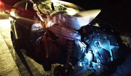 Avanza Ringsek Tabrak Truk di Tol Pandaan-Malang, Dua Orang Luka