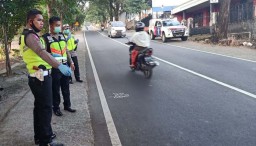 Mobil Seruduk Motor di Prigen Pasuruan, 2 Orang Tewas dan 7 Luka
