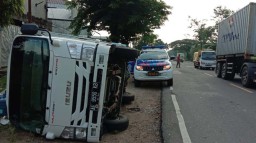 Tiga Kendaraan Terlibat Kecelakaan di Ngawi, 1 Orang Tewas dan 2 Luka