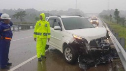 Hujan Deras, Tiga Kendaraan Kecelakaan di Jalan Tol Pandaan