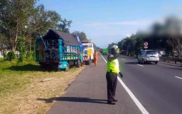Sakit Sopir Kambuh, Truk Kecelakaan di Tol Sidoarjo