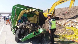 Kecelakaan Dua Truk di Tol Pasuruan, 2 Orang asal Lamongan Tewas