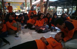 Puluhan Mahasiswa Unej Diajak Berlatih Tangani Bencana