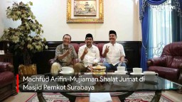 Video: Machfud Arifin-Mujiaman Shalat Jumat di Masjid Pemkot Surabaya