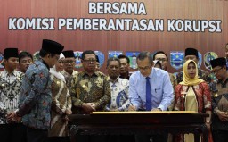 Di Depan KPK, Kepala Daerah se Jatim Sepakat Cegah Korupsi