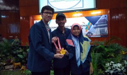 Mahasiswa UB Ciptakan Inovasi untuk Kaca Gedung Pencakar Langit